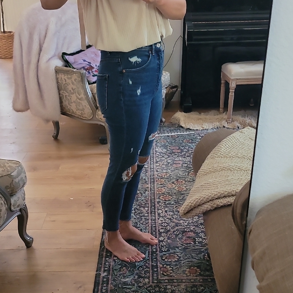 Express Super High Rise Ripped Skinny Jeans